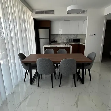 Apartament Grand Sapphire Long Trikomo